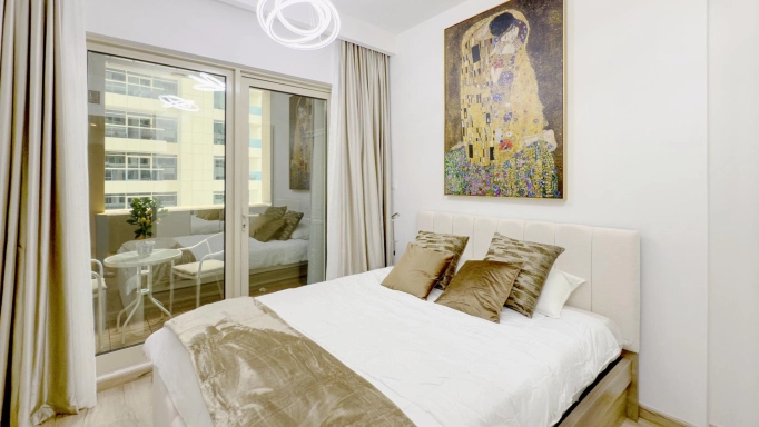 Studio for sale in Dubai Marina – Price AED 899,000, only AED 27,000 per square meter - Maison D'Ahmed