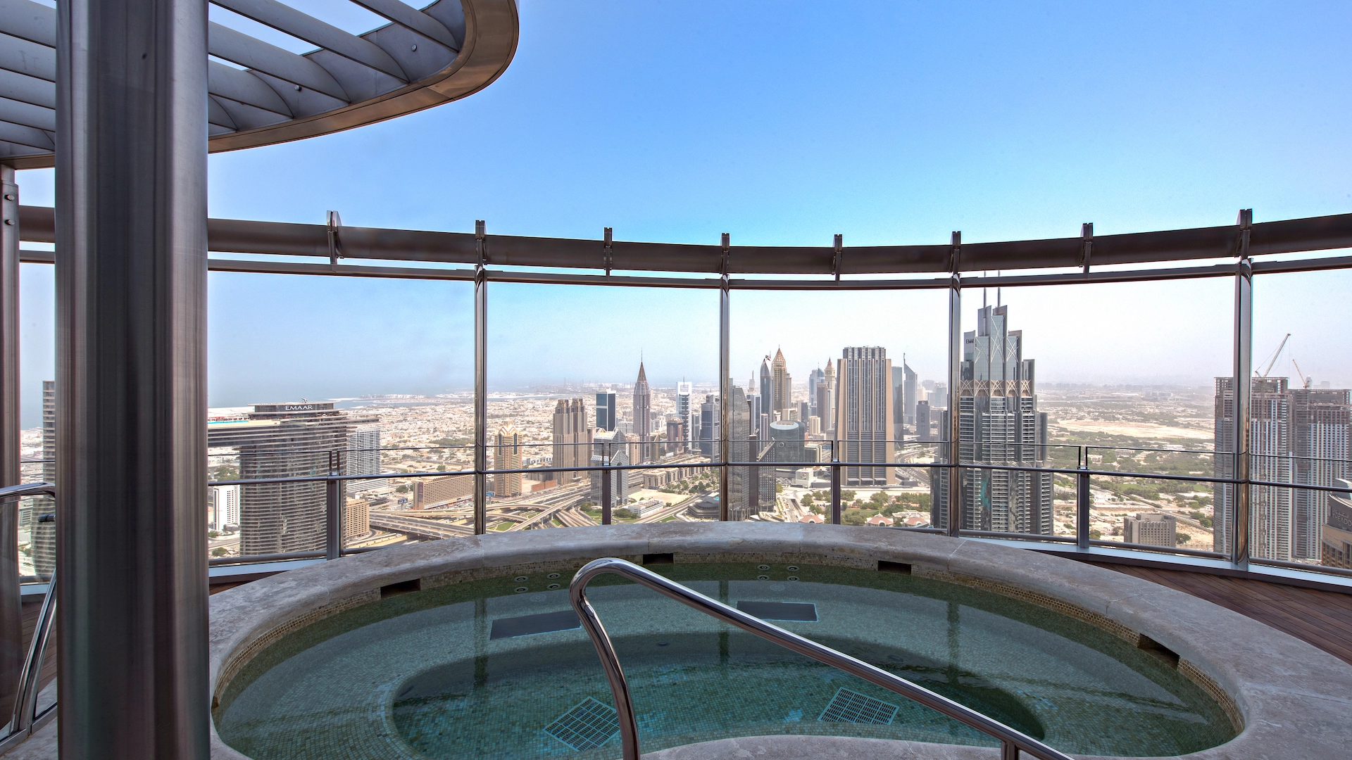 Фотографии инфраструктуры Burj Khalifa Residences