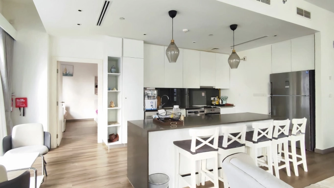 Modern 2-bedroom apartment in Pixel, Al Reem Island. Spacious 117 m² layout, located on the 10th floor. Available for rent at AED 14,000 per month - Maison D'Ahmed