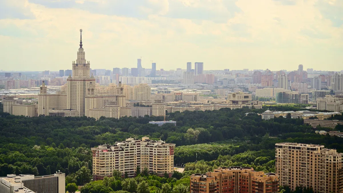 Горизонт Мосфильмовской — пентхаус в ЖК «Дом на Мосфильмовской», 50 этаж — Вид из окна