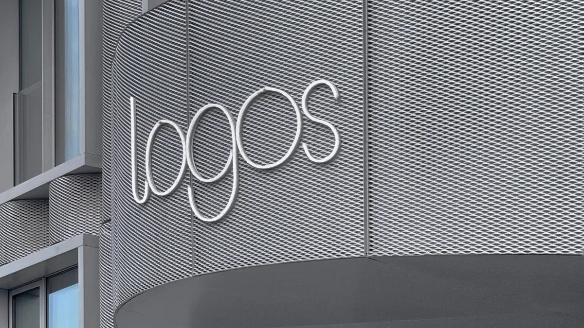 Ясный Очаг — пентхаус в ЖК «Logos», 13 этаж — ЖК: архитектура