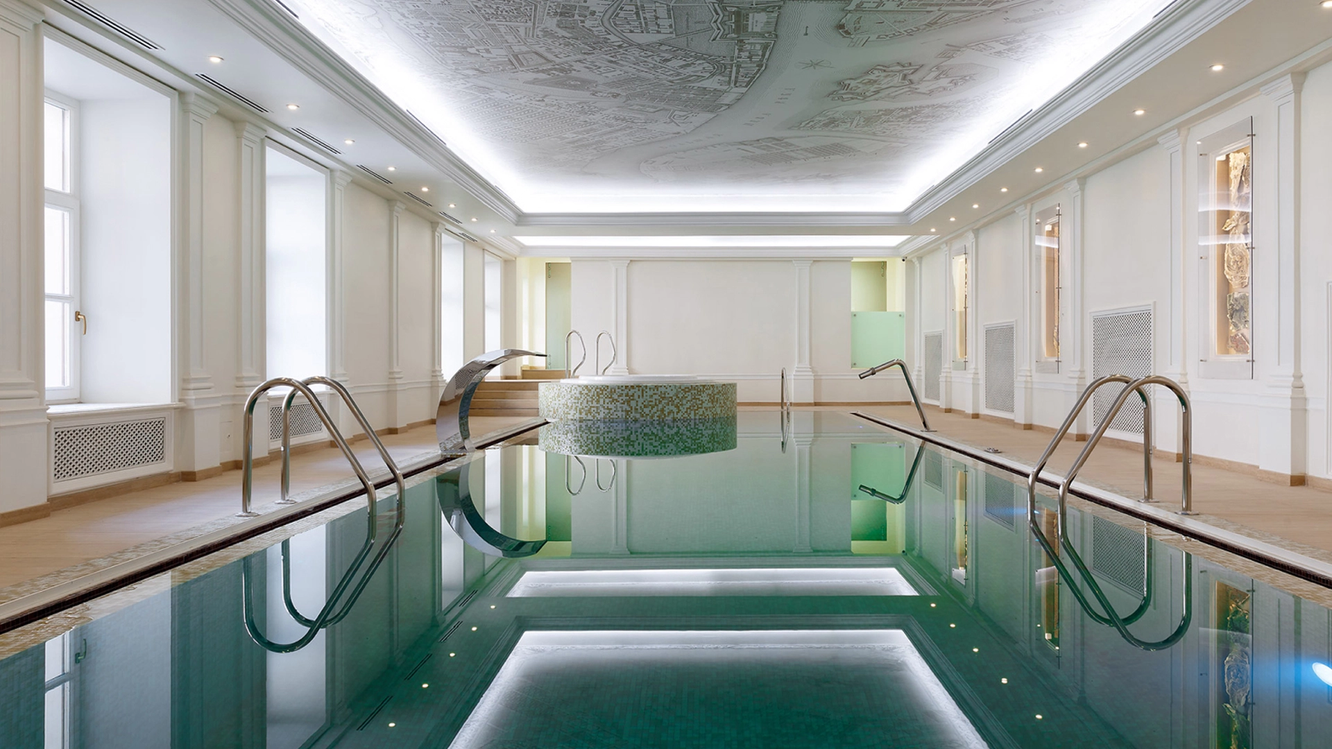 Фотографии  ЖК «Особняк Кушелева-Безбородко»