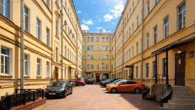 Фотографии приватной территории ЖК «Невский проспект, 130» в Санкт-Петербурге