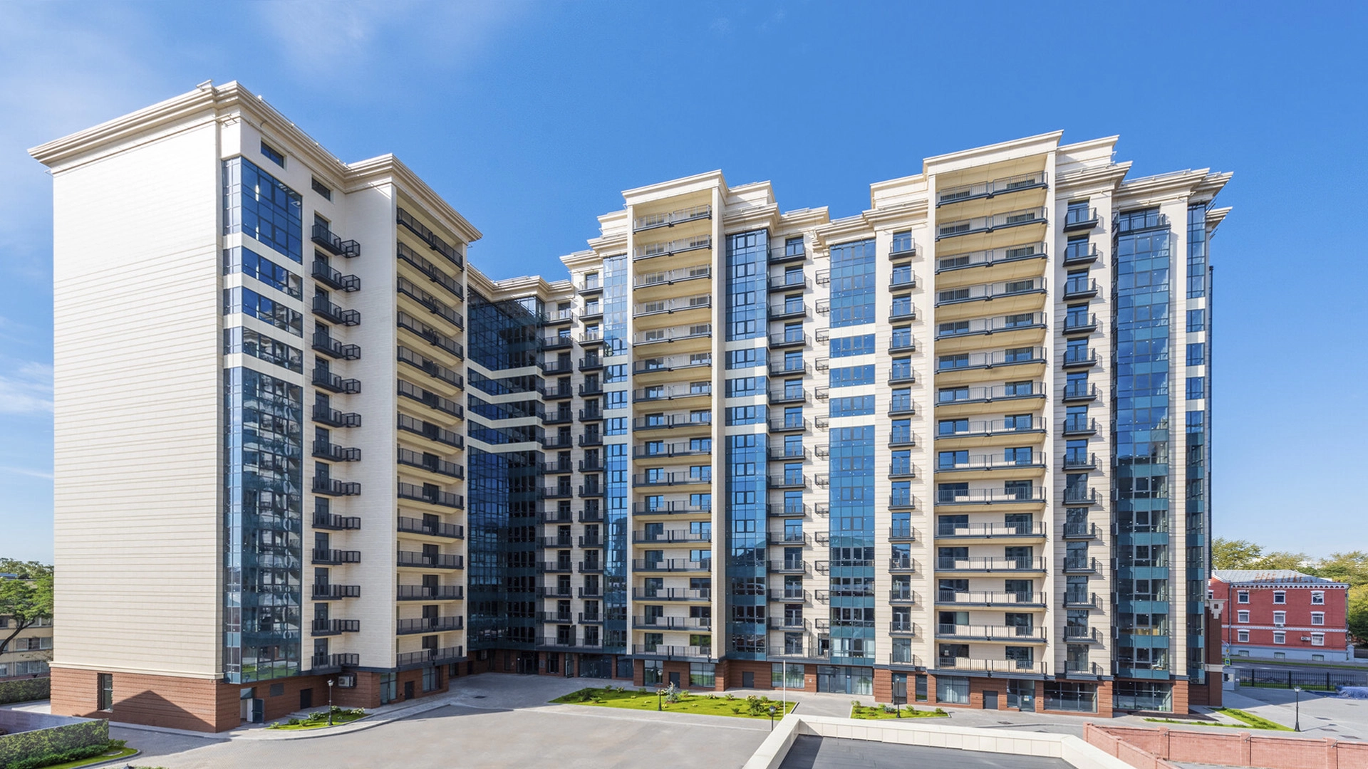 Фотографии архитектуры ЖК Ренессанс