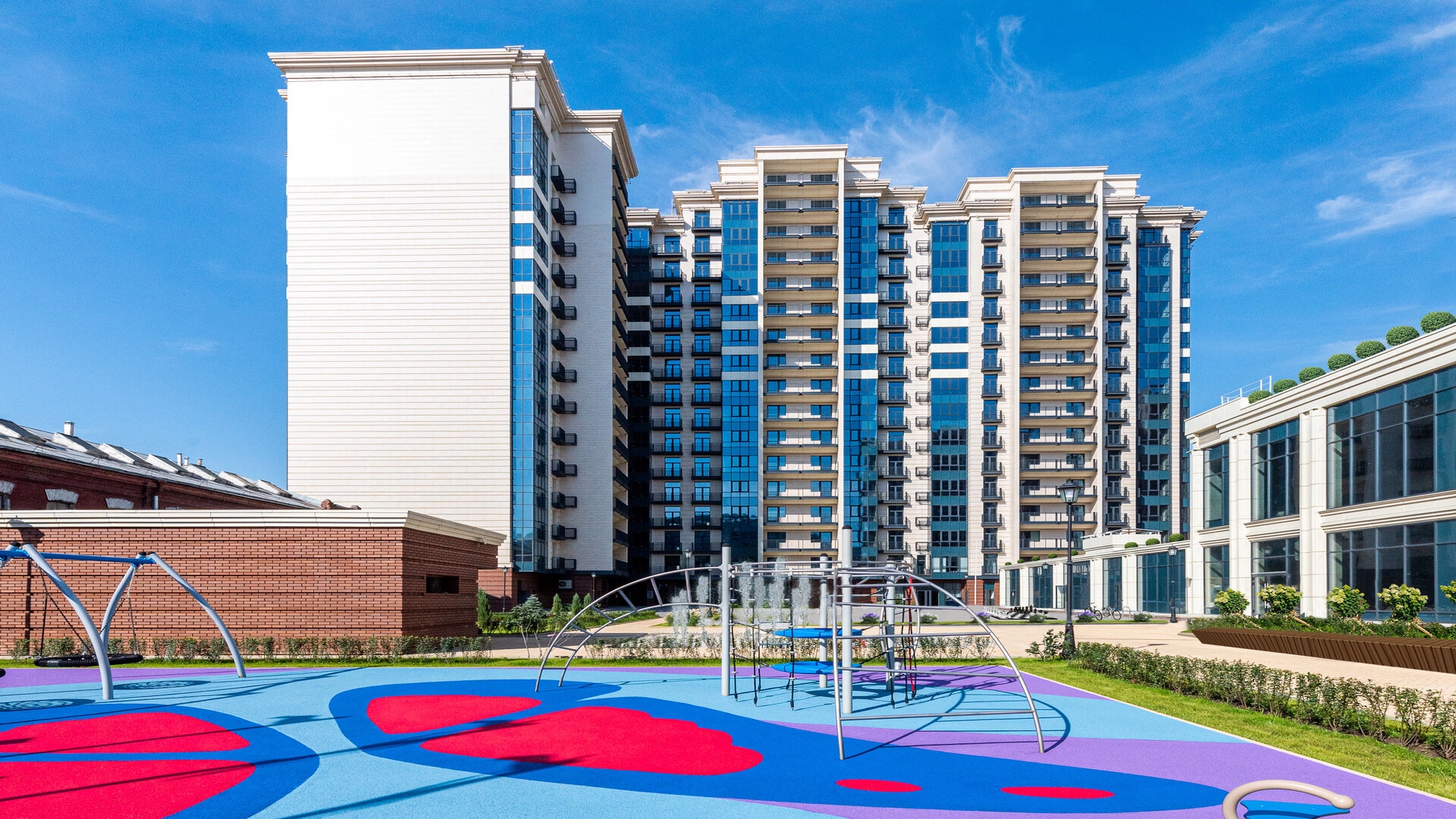 Фотографии инфраструктуры ЖК Ренессанс