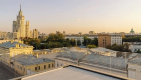 Фотографии  Дом с Атлантами