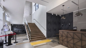 Фотографии Лобби ЖК Headliner