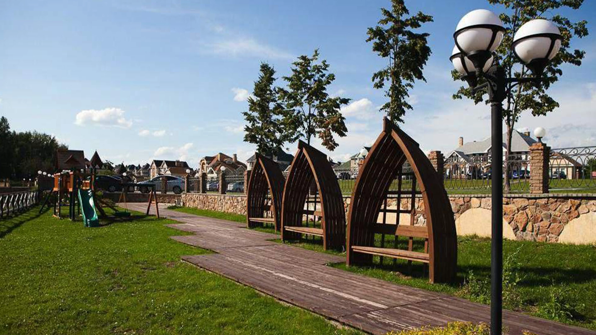 Фотографии архитектуры Посёлок «Княжье Озеро»