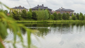 Фотографии  Посёлок «Резиденции Бенилюкс»