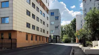 Бизнес-центр в Большом Полуярославском переулке, 8