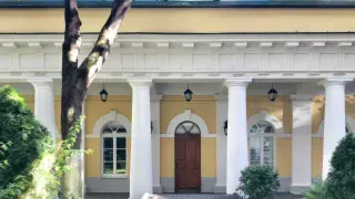 Особняк_0000s_0000_1