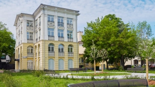Особняк на Космодамианской набережной, 28