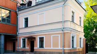 Особняк в Среднем Овчинниковском переулке, 8