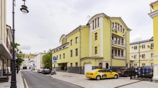 Особняк в 3-м Кадашёвском переулке, 8