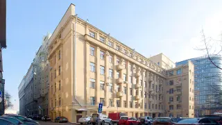 Бизнес-центр в Уланском переулке, 22
