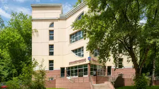 Бизнес-центр на улице Проходчиков, 16