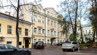 Особняк_0000s_0000_1
