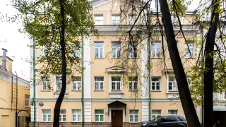 Особняк_0000s_0001_2