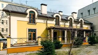 Особняк в 1-м Хвостовом переулке, 13