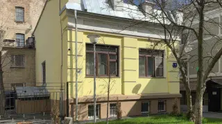 Особняк в Малом Кисельном переулке, 4