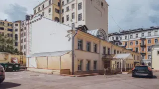 Особняк в Бобровом переулке, 4/2