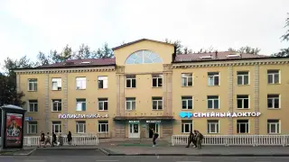 Особняк на Севастопольском проспекте, 10с2