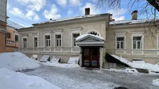 Особняк_0000s_0001_2