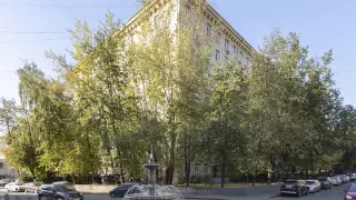 Особняк на Волоколамском шоссе, 13