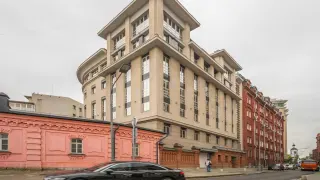 Бизнес-центр в 1-м Голутвинском переулке, 1