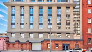 Бизнес-центр в 1-м Голутвинском переулке, 1