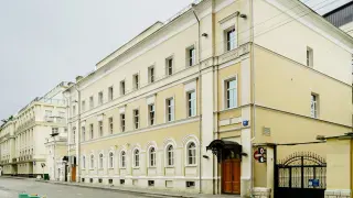 Особняк в Милютинском переулке, 10