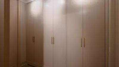 Небо Десять — пентхаус в ЖК «Четыре солнца», 10 этаж — Гардеробная