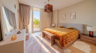 2-bedroom apartment, 3 545 ft²