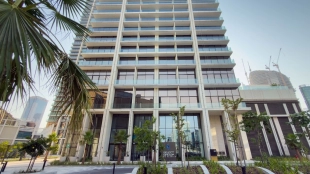 3-комнатные апартаменты, 179 м²
