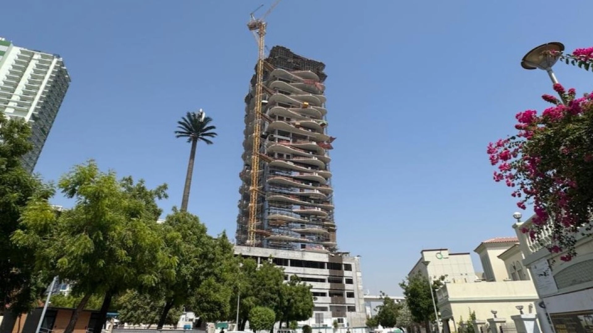1-bedroom apartment, 829 ft²