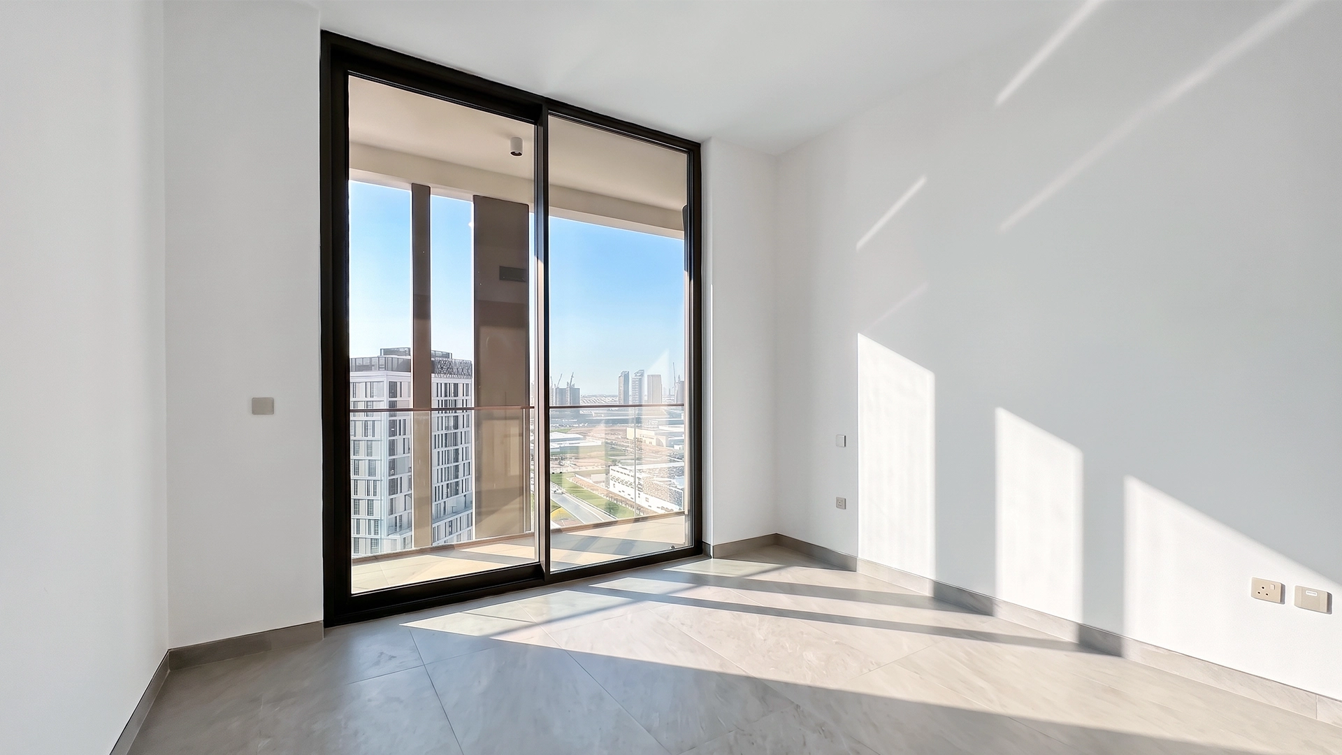 2-bedroom apartment, 1 125 ft²
