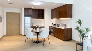 1-комнатные апартаменты, 83 м²