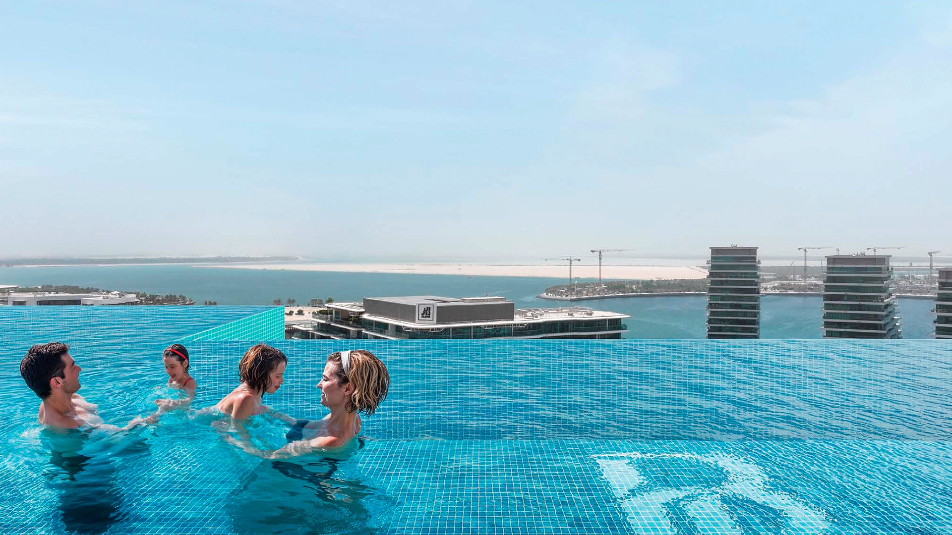 Bab Al Qasr Canal View Residence 22