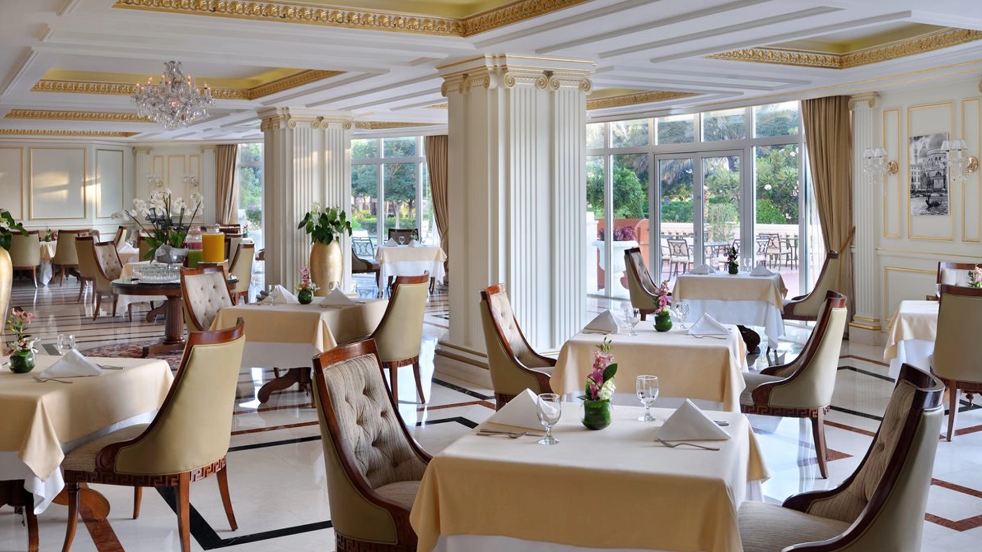 Kempinski Hotel & Residence