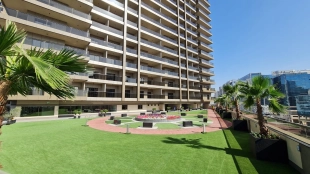 Elite Downtown Residence