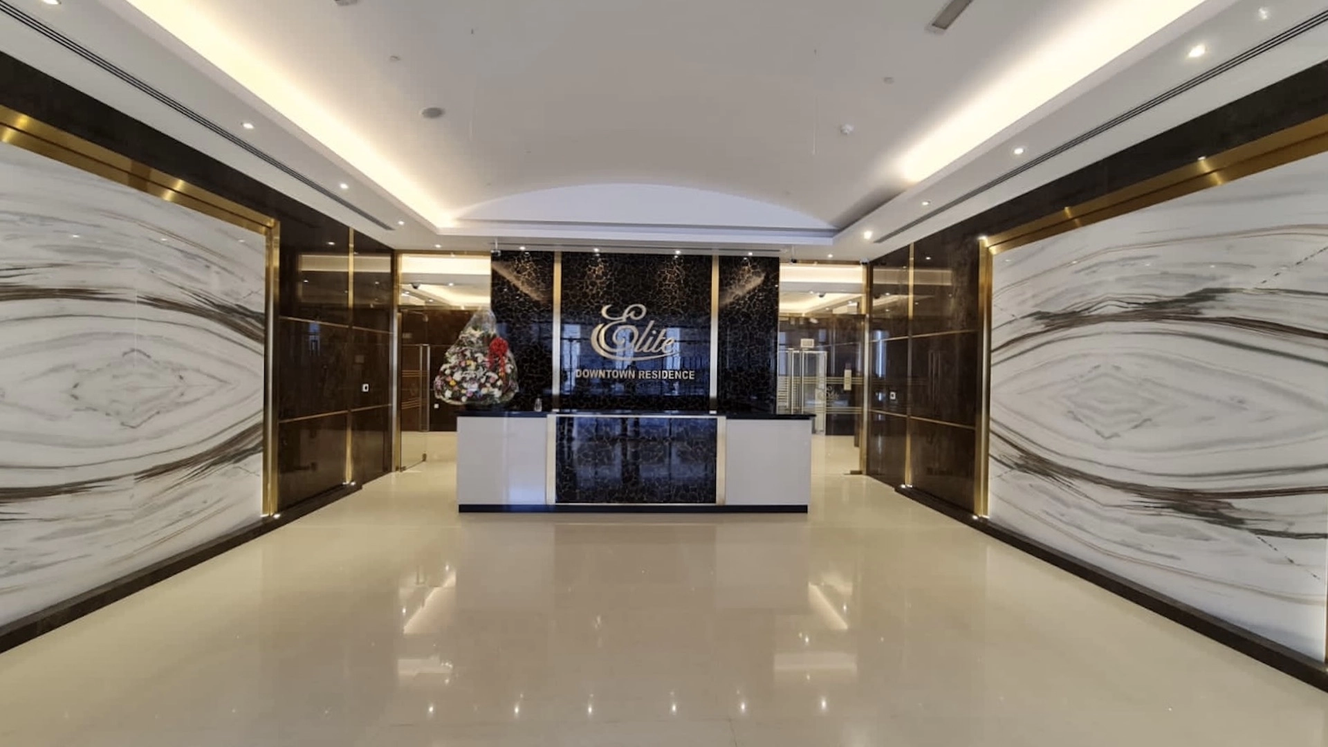 Elite Downtown Residence