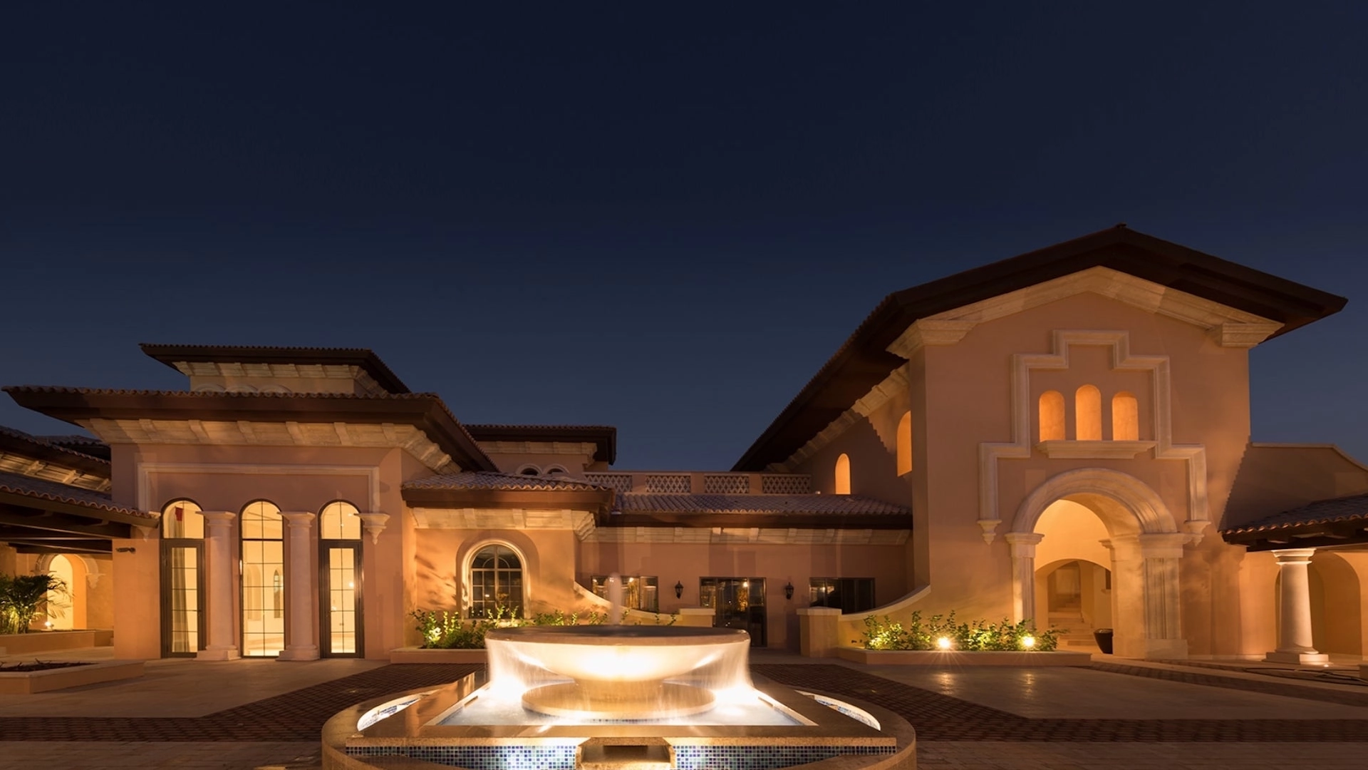 Signature Mansions