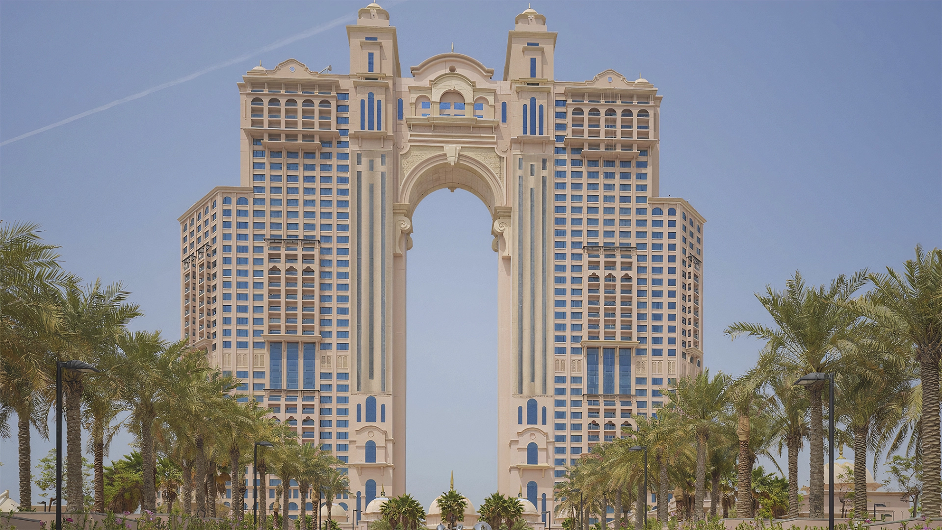 Fairmont Marina Residences