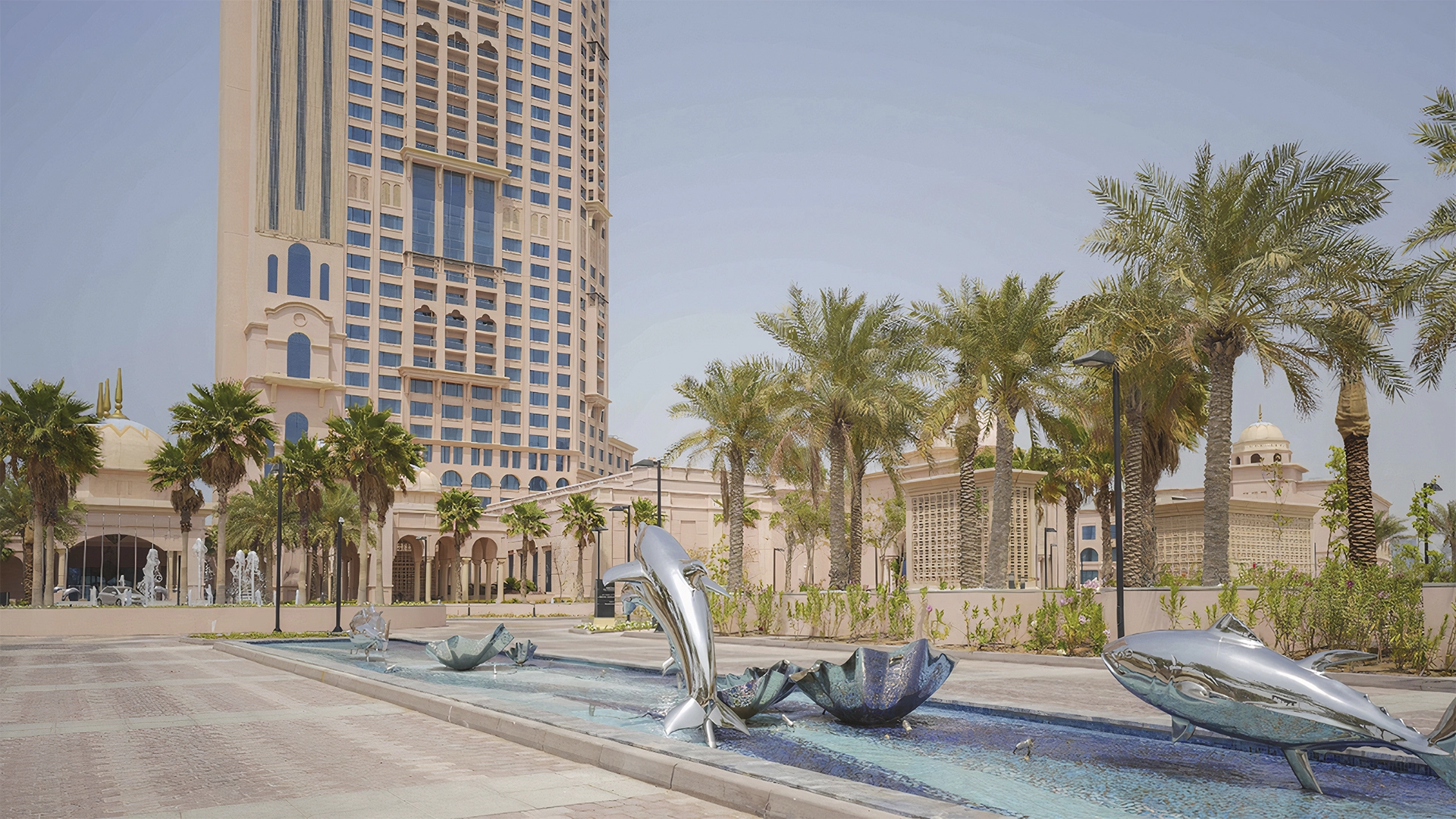 Fairmont Marina Residences