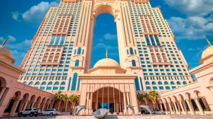 Fairmont Marina Residences