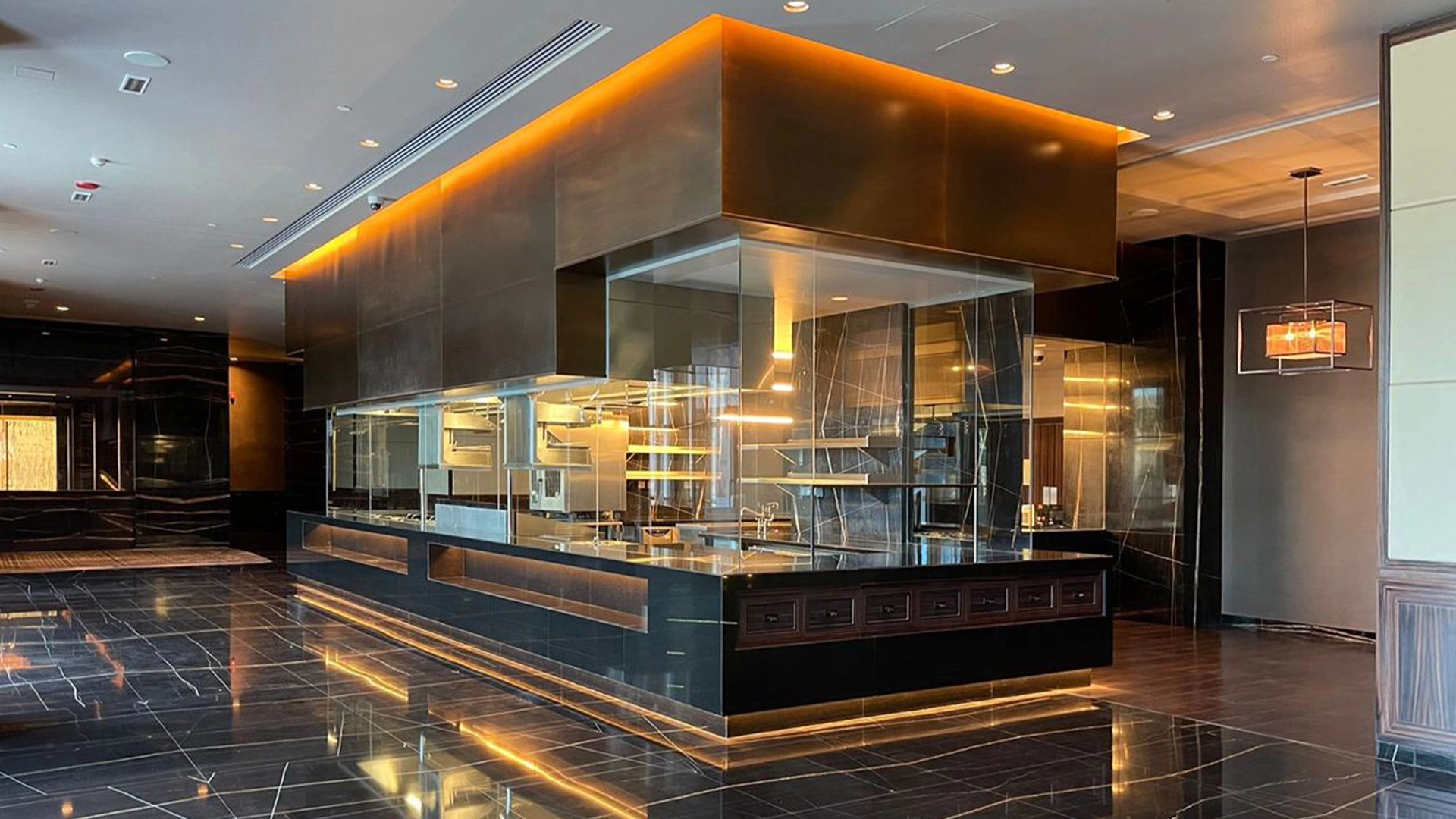 Fairmont Marina Residences