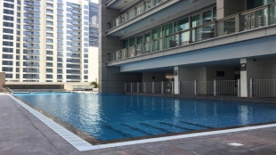 8 Boulevard Walk Tower