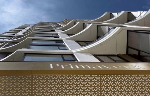 Primavera. Клубный город на реке