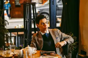 Let's make deals - 3. How to make money