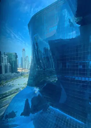 Choosing an office in Dubai.